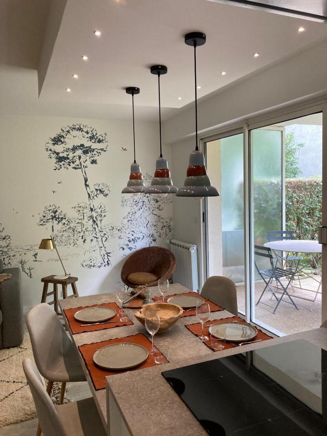 Superbe Appartement Avec Jardin Saint Charles Biarritz Exterior photo