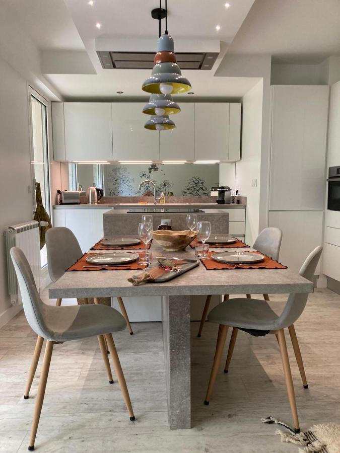 Superbe Appartement Avec Jardin Saint Charles Biarritz Exterior photo
